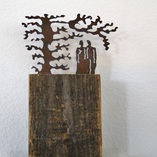 Eisenfigur auf Holz, 35x11x8cm (HxBxT), 2012